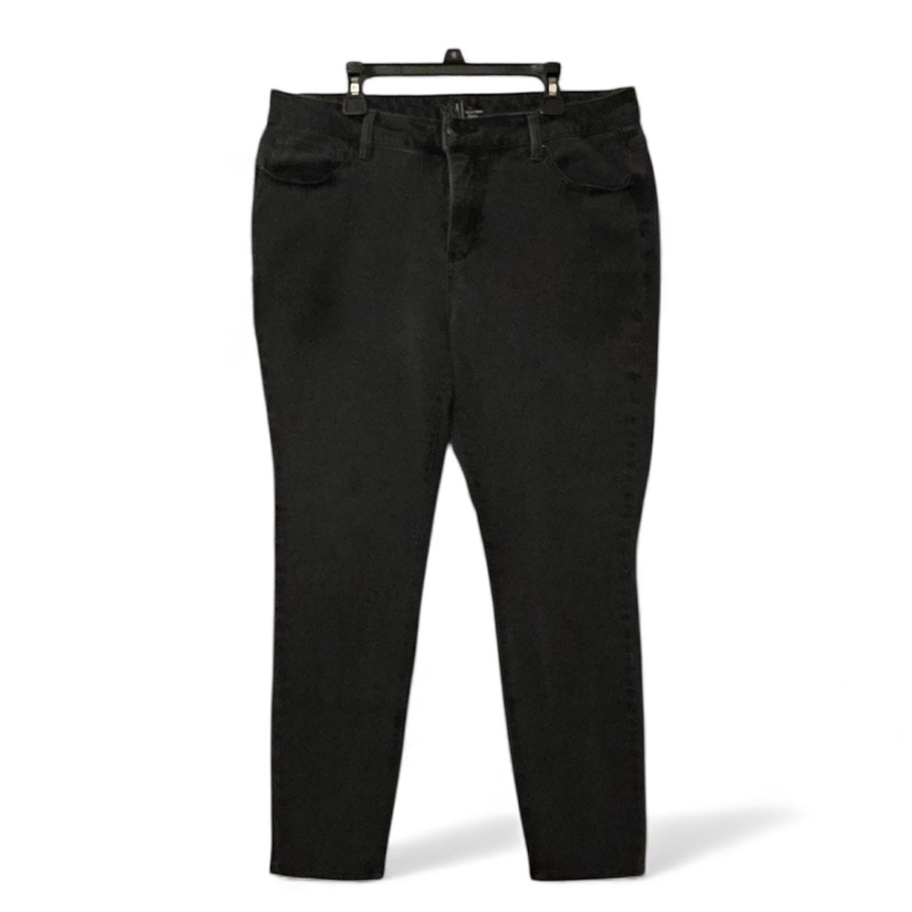 Time and Tru Women's Black Skinny Jeans